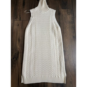 White Zara Sweater Dress Sleeveless Small